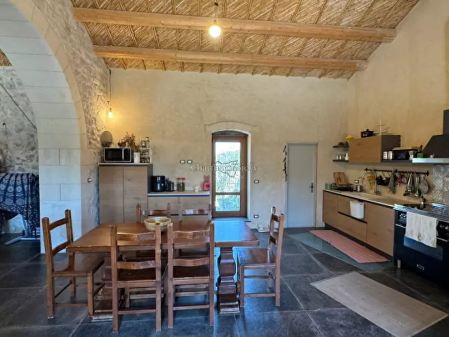 Immagine 3 di Casa indipendente in vendita  in Contrada Saitta a Modica