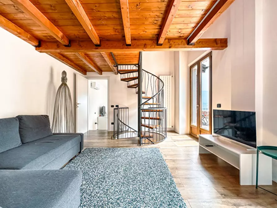 Immagine 4 di Casa bifamiliare in vendita  in via nazionale, n, 56 a Oggebbio