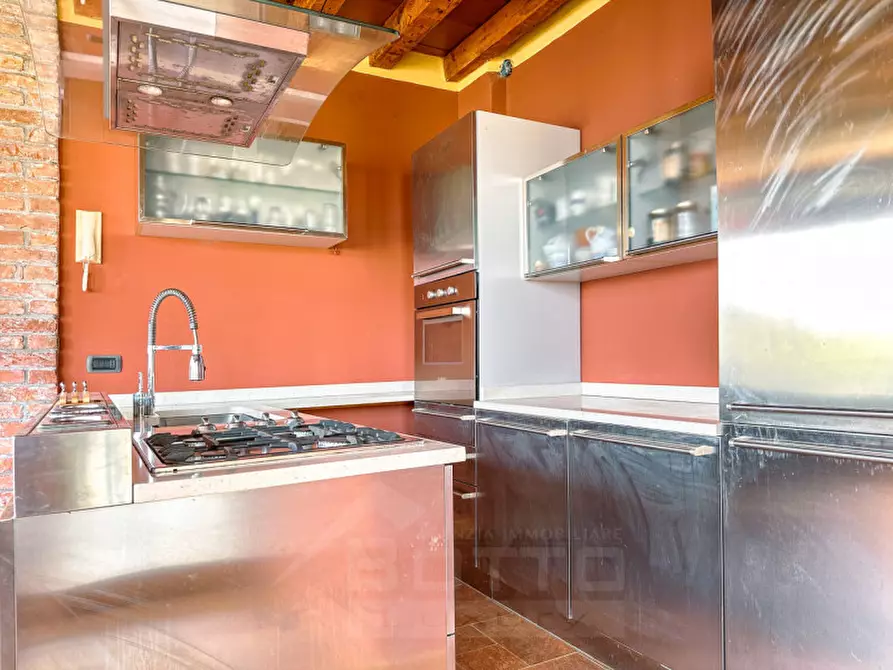 Immagine 9 di Casa bifamiliare in vendita  in via nazionale, n, 56 a Oggebbio