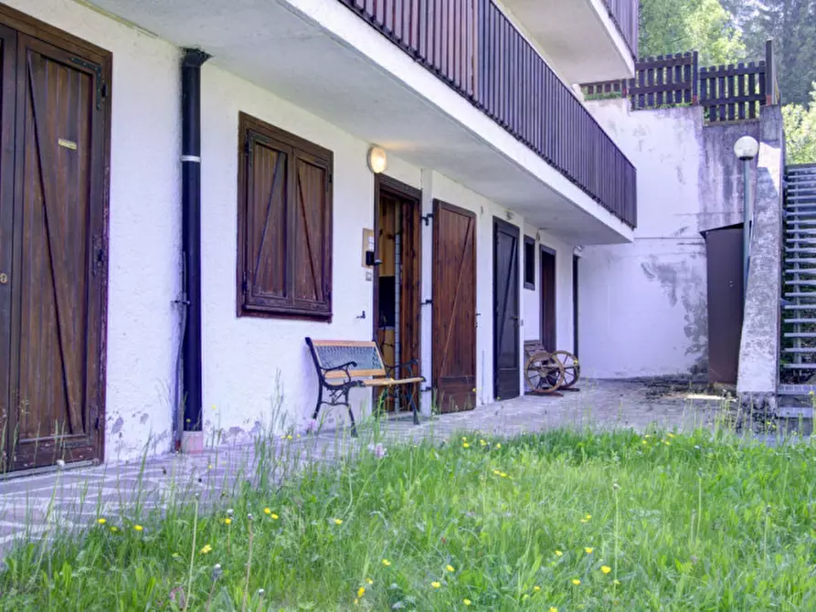 Immagine 11 di Appartamento in vendita  in Strada del Roccolo, 43 a Dimaro Folgarida