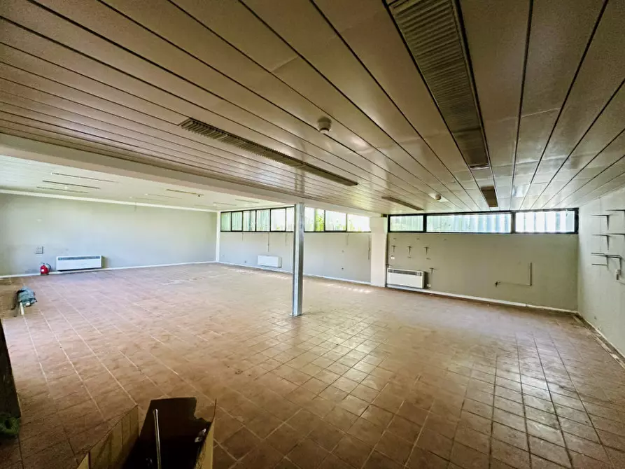 Immagine 7 di Capannone industriale in affitto  a Cittadella