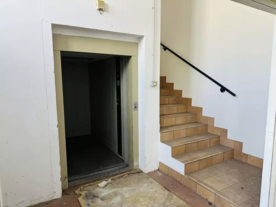 Immagine 12 di Capannone industriale in affitto  a Cittadella