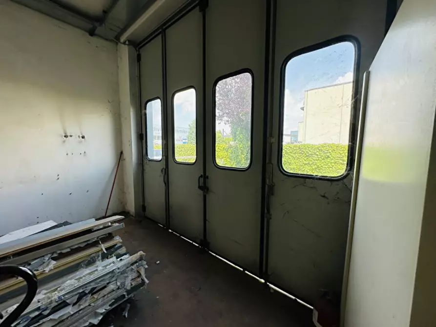 Immagine 19 di Capannone industriale in affitto  a Cittadella