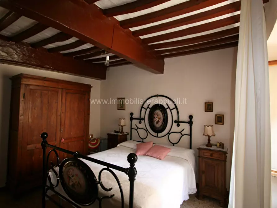 Immagine 1 di Casa indipendente in vendita  a Trequanda