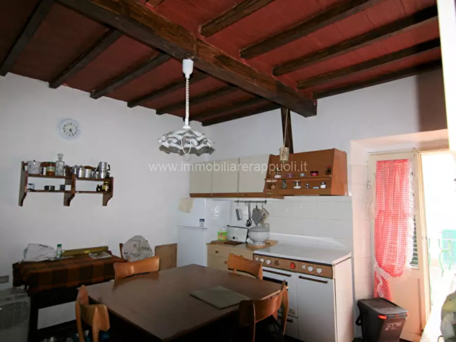 Immagine 14 di Casa indipendente in vendita  a Trequanda