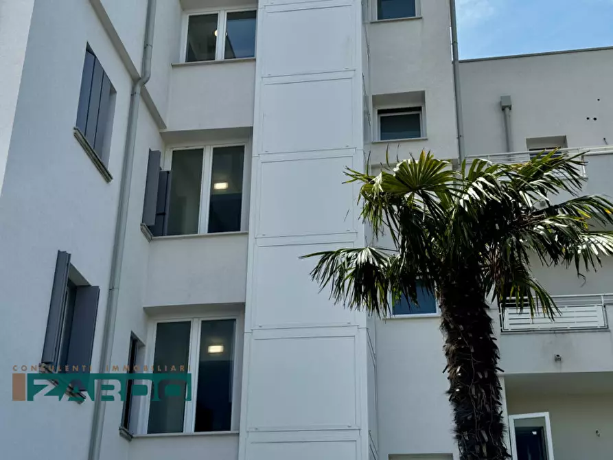 Immagine 3 di Appartamento in vendita  a Caorle