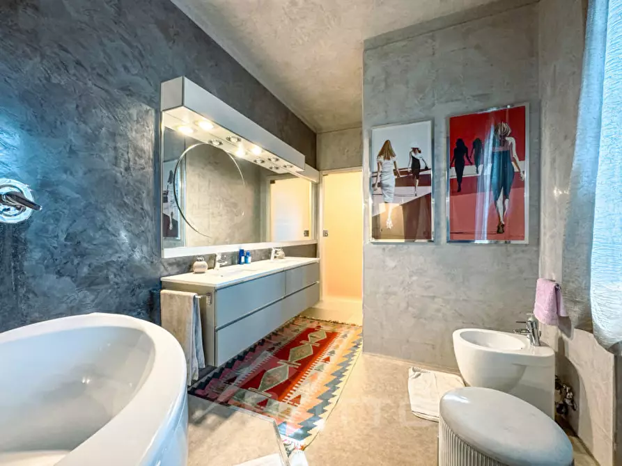 Immagine 16 di Villa in vendita  in Via Gaudenzio Ferrari 93 a Ghislarengo