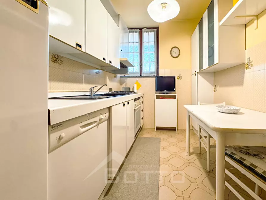 Immagine 32 di Villa in vendita  in Via Gaudenzio Ferrari 93 a Ghislarengo