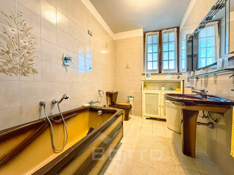 Immagine 37 di Villa in vendita  in Via Gaudenzio Ferrari 93 a Ghislarengo