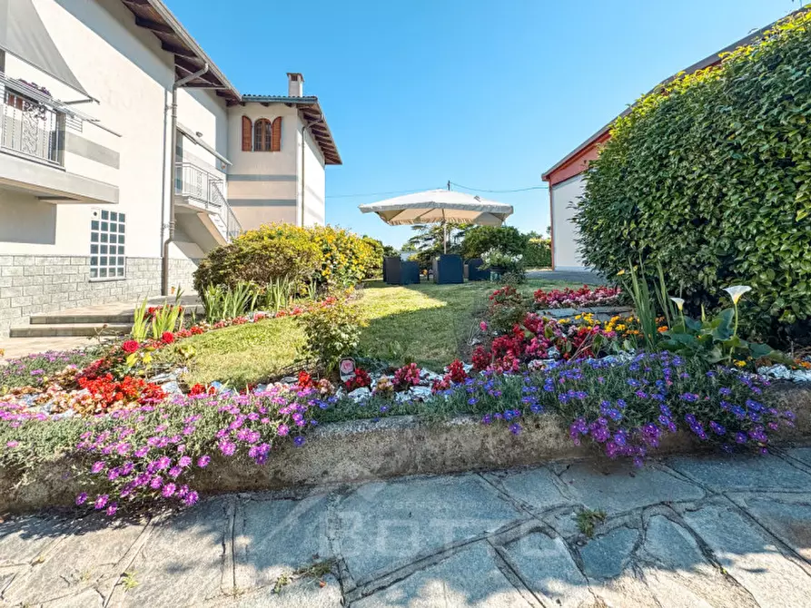 Immagine 48 di Villa in vendita  in Via Gaudenzio Ferrari 93 a Ghislarengo