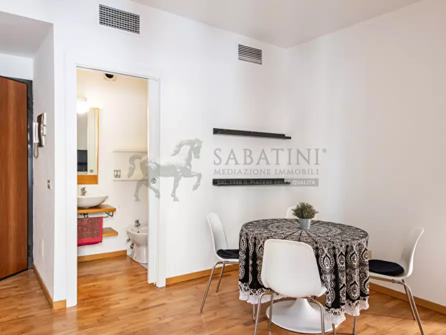 Immagine 5 di Appartamento in vendita  in Via Generale Gustavo Fara 6 a Milano