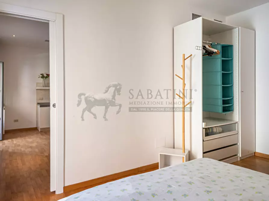 Immagine 13 di Appartamento in vendita  in Via Generale Gustavo Fara 6 a Milano