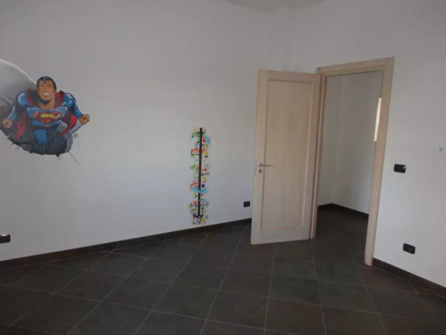 Immagine 4 di Appartamento in vendita  in via x marzo a Modugno