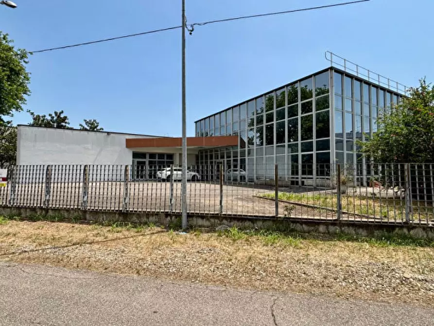 Immagine 4 di Capannone industriale in vendita  in Beniamino Franklin a Carpi