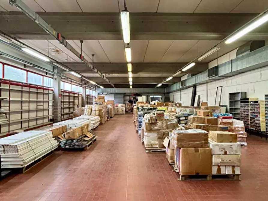 Immagine 11 di Capannone industriale in vendita  in Beniamino Franklin a Carpi