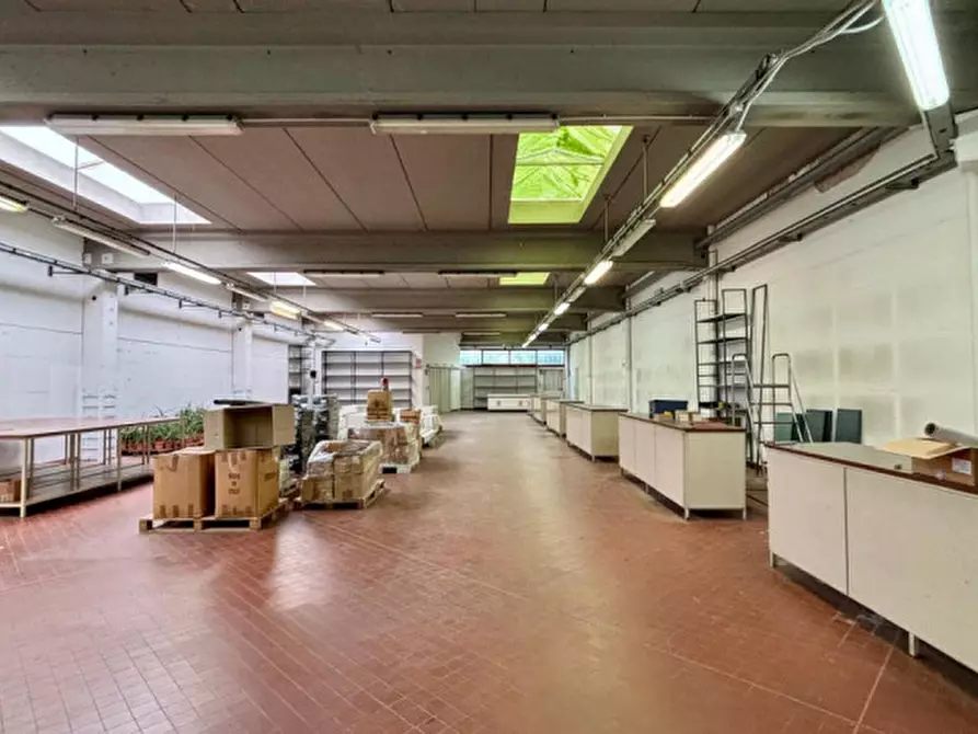 Immagine 17 di Capannone industriale in vendita  in Beniamino Franklin a Carpi