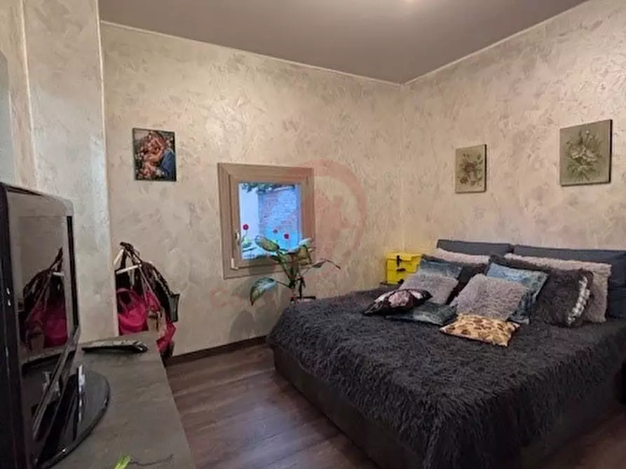 Immagine 10 di Casa indipendente in vendita  in Via Roma a Fosso'