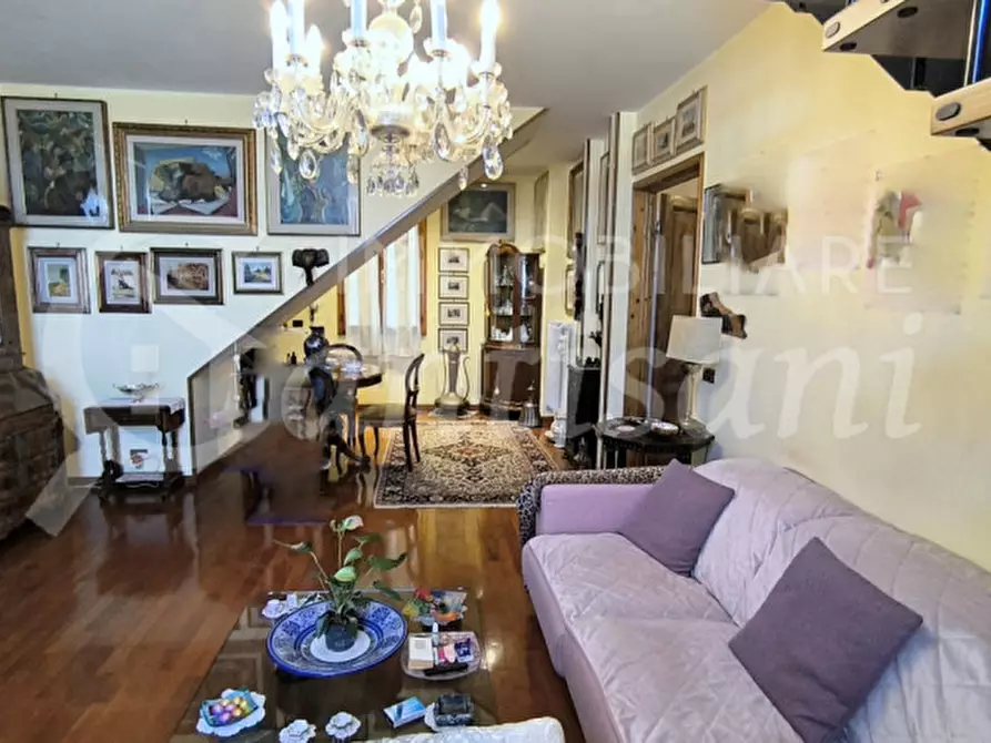 Immagine 11 di Appartamento in vendita  in Via Jacopo Nardi a Firenze