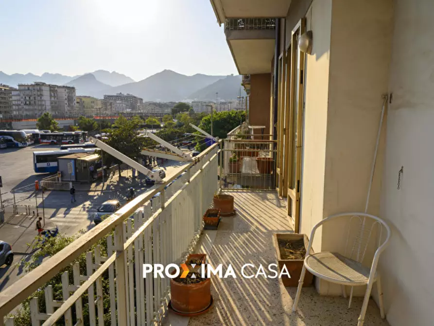 Immagine 3 di Appartamento in vendita  in Via Leonino Vinciprova 32 a Salerno