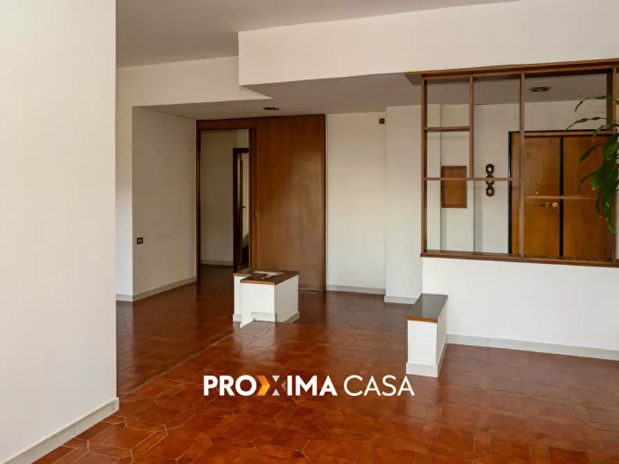 Immagine 7 di Appartamento in vendita  in Via Leonino Vinciprova 32 a Salerno