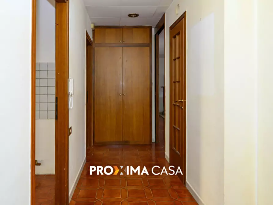 Immagine 17 di Appartamento in vendita  in Via Leonino Vinciprova 32 a Salerno