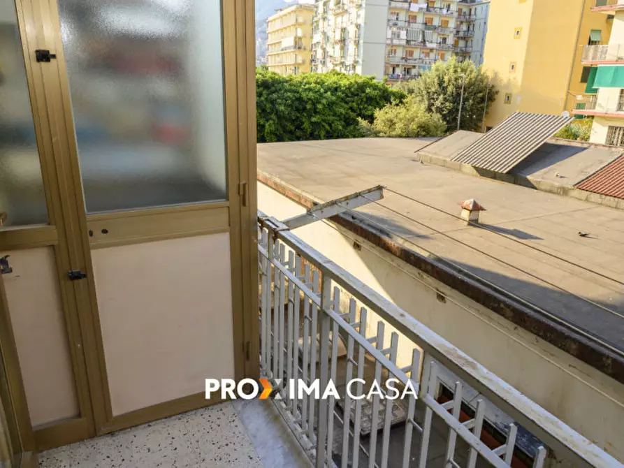 Immagine 32 di Appartamento in vendita  in Via Leonino Vinciprova 32 a Salerno