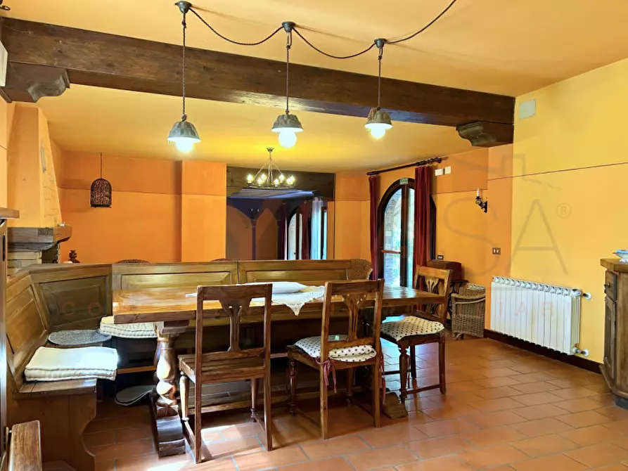 Immagine 31 di Agriturismo in vendita  a Cinto Euganeo