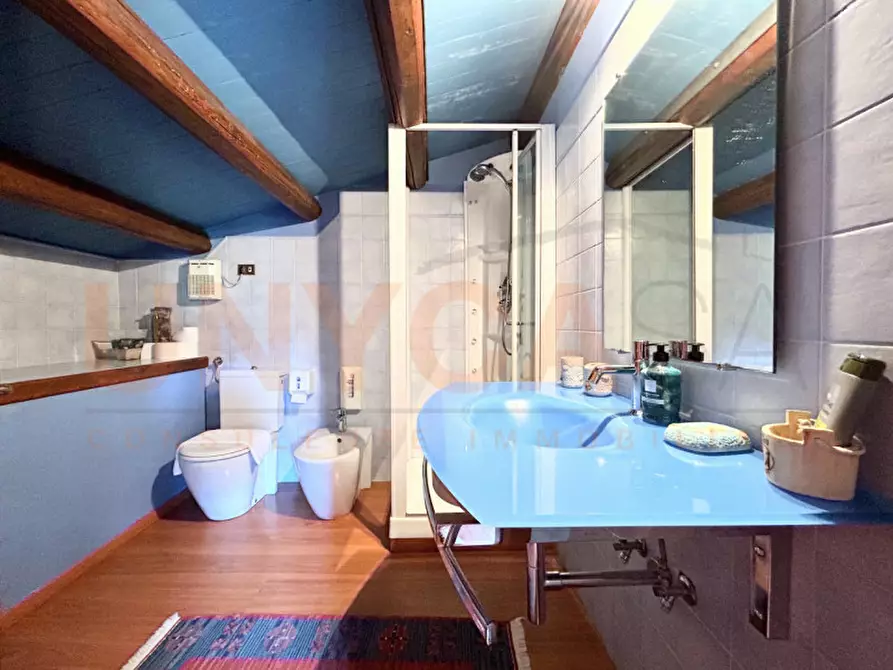 Immagine 43 di Agriturismo in vendita  a Cinto Euganeo