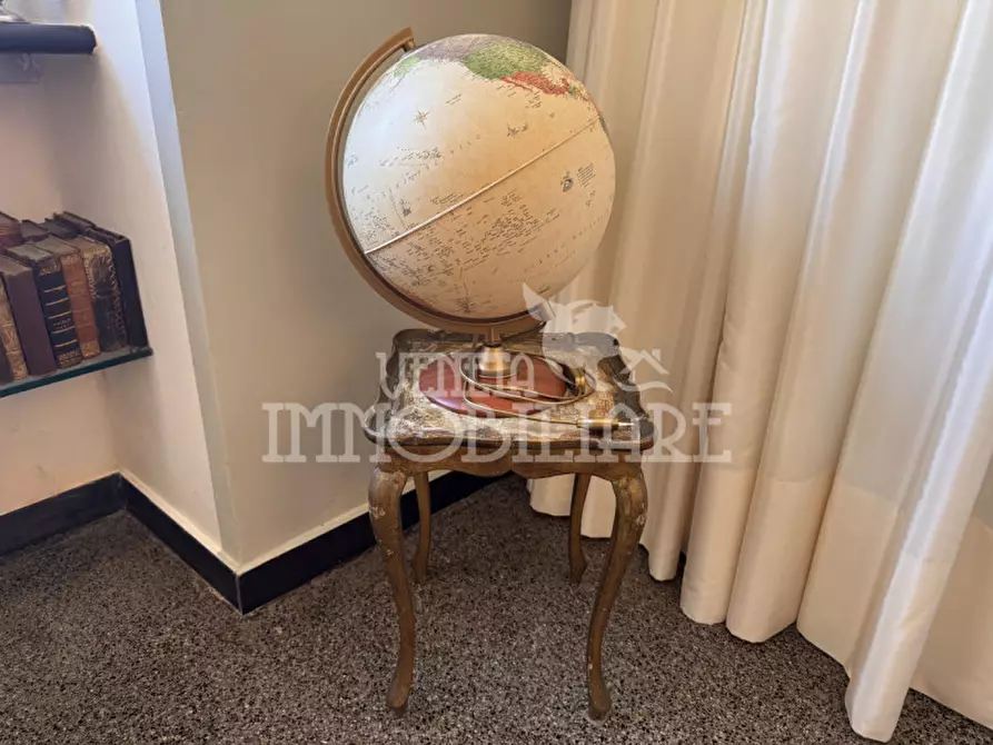 Immagine 1 di Appartamento in vendita  in VIA CAIROLI a Genova