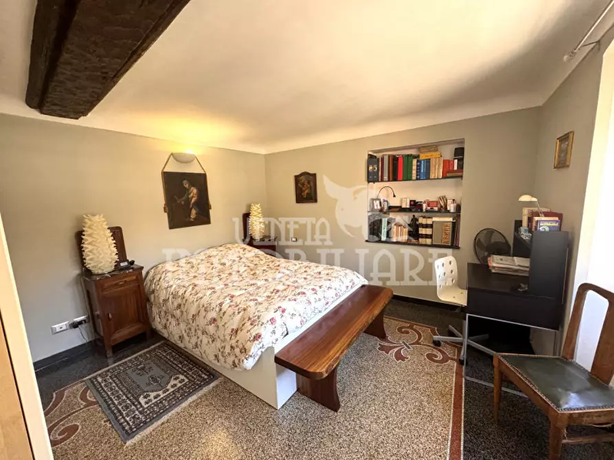 Immagine 4 di Appartamento in vendita  in VIA CAIROLI a Genova