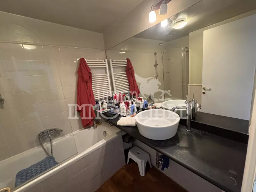 Immagine 10 di Appartamento in vendita  in VIA CAIROLI a Genova