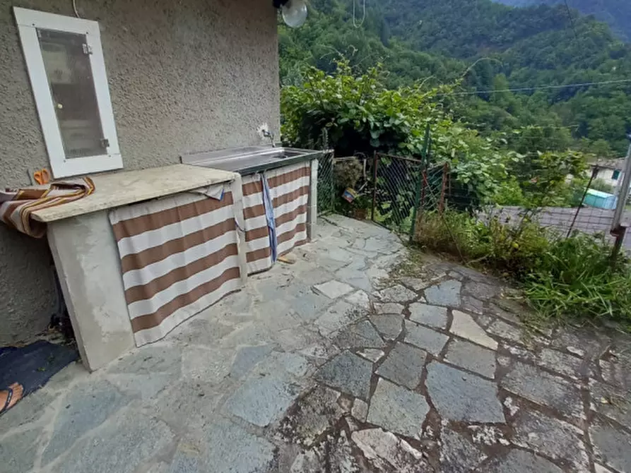 Immagine 8 di Casa indipendente in vendita  in località Cassottana a Favale Di Malvaro