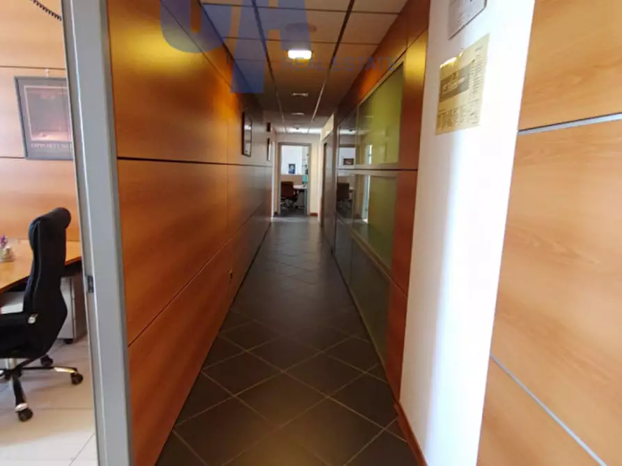 Immagine 11 di Ufficio in affitto  in VIA SCHIEVANO ENRICO a Milano