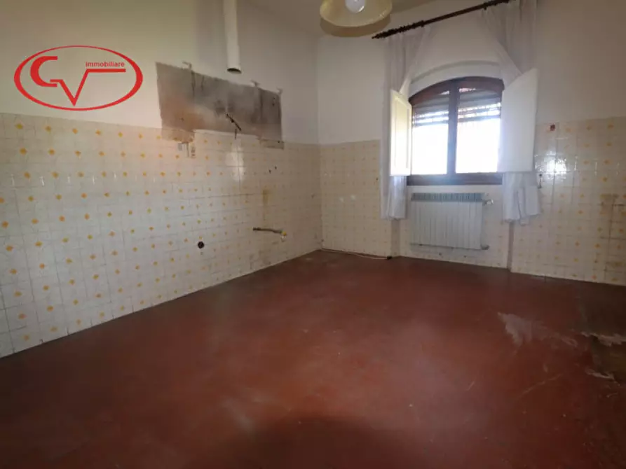 Immagine 11 di Attico in vendita  in via martiri della libertà a San Giovanni Valdarno