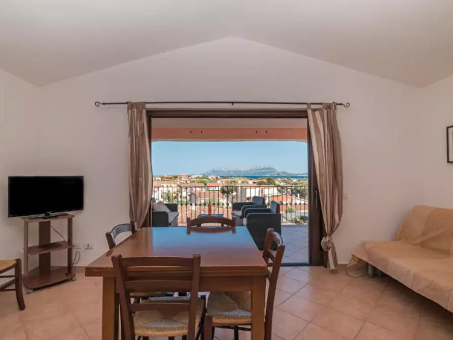 Immagine 7 di Appartamento in vendita  a Olbia