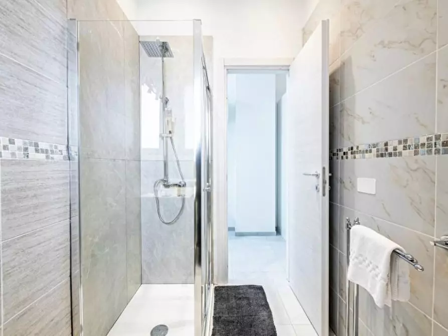 Immagine 11 di Appartamento in affitto  in VIA BARACCA a Firenze