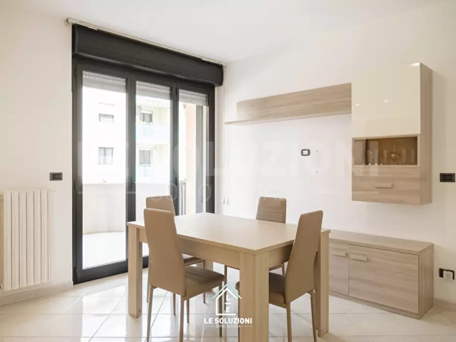 Immagine 2 di Appartamento in vendita  in Via Arturo Toscanini 1/D a Putignano