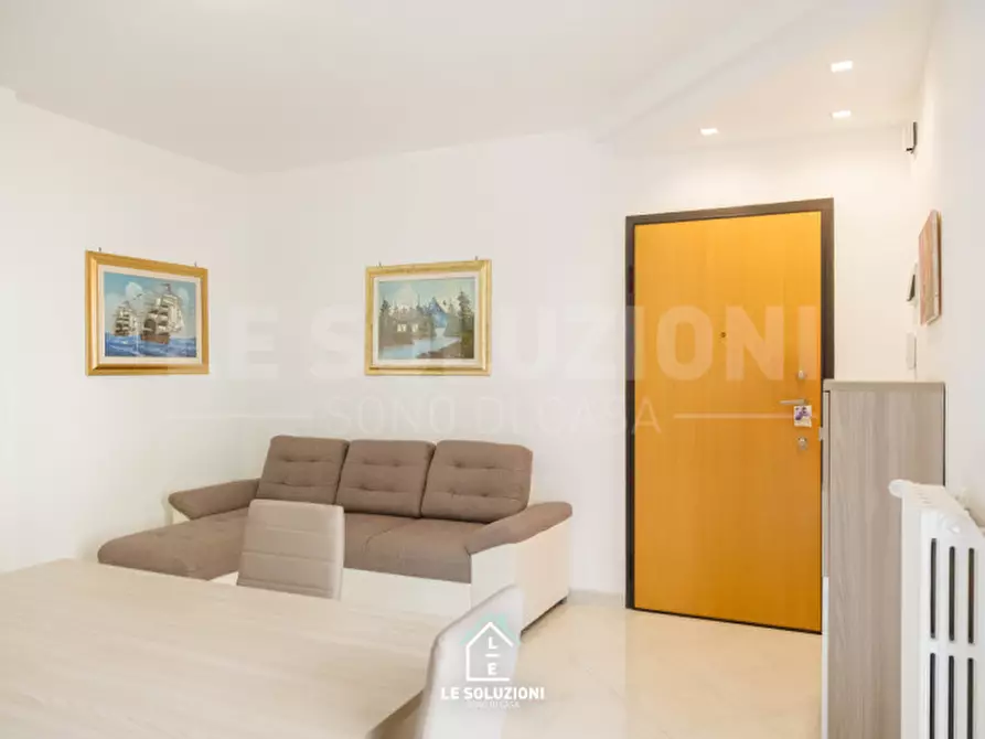 Immagine 4 di Appartamento in vendita  in Via Arturo Toscanini 1/D a Putignano