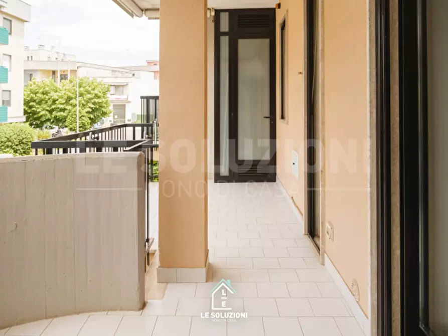 Immagine 9 di Appartamento in vendita  in Via Arturo Toscanini 1/D a Putignano