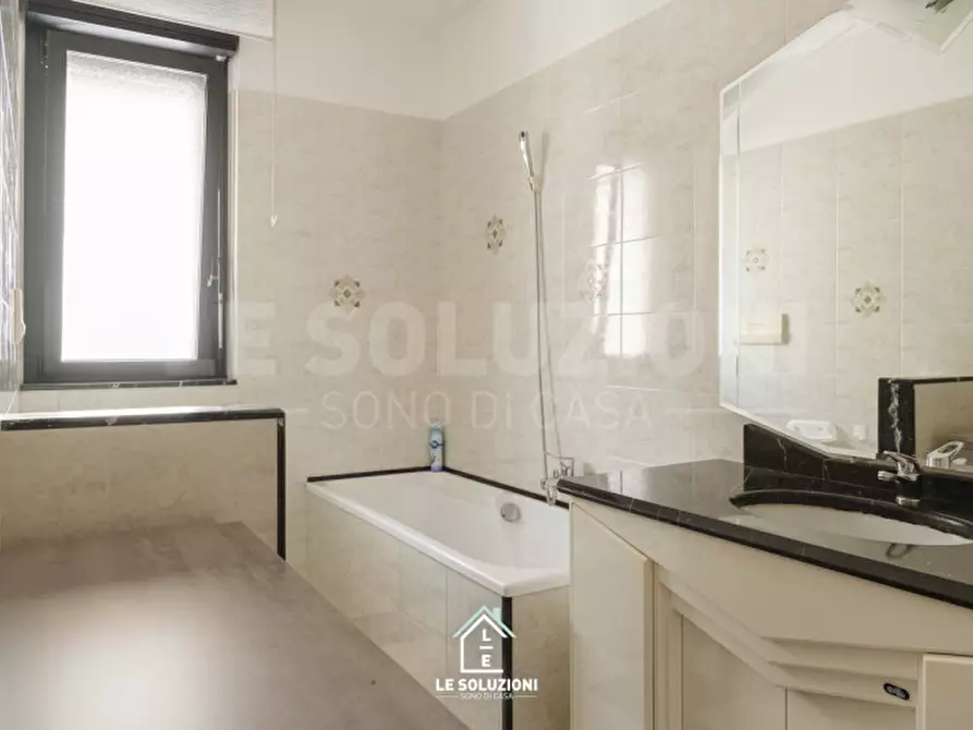 Immagine 28 di Appartamento in vendita  in Via Arturo Toscanini 1/D a Putignano