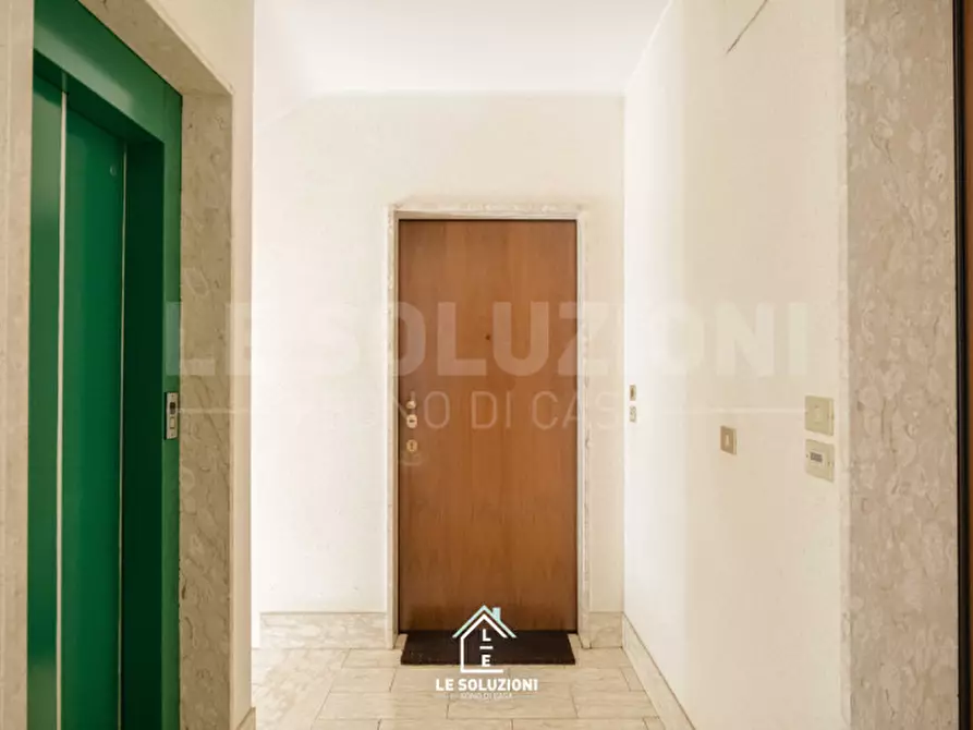 Immagine 29 di Appartamento in vendita  in Via Arturo Toscanini 1/D a Putignano