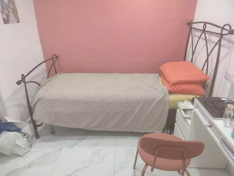 Immagine 1 di Appartamento in affitto  in gradini della piazzetta a Napoli