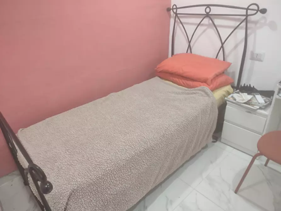 Immagine 5 di Appartamento in affitto  in gradini della piazzetta a Napoli