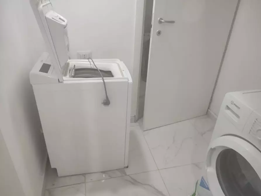 Immagine 18 di Appartamento in affitto  in gradini della piazzetta a Napoli