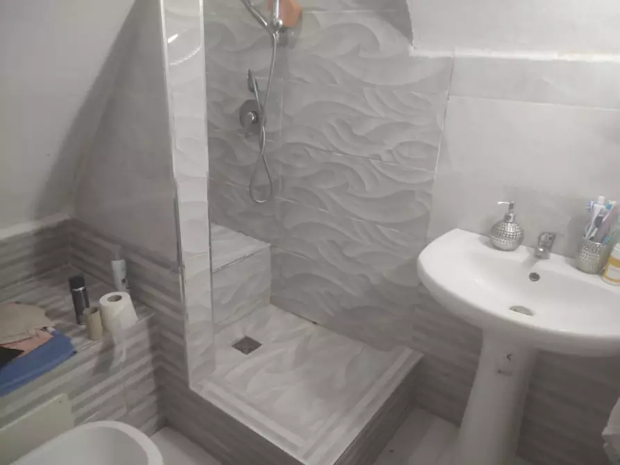 Immagine 21 di Appartamento in affitto  in gradini della piazzetta a Napoli