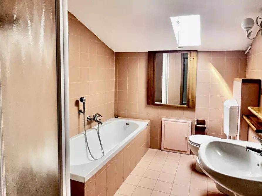 Immagine 9 di Appartamento in affitto  in Via masi a Bologna