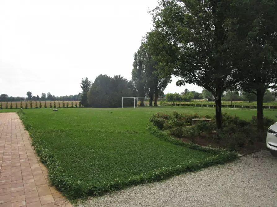 Immagine 27 di Villa in vendita  a Villafranca Padovana