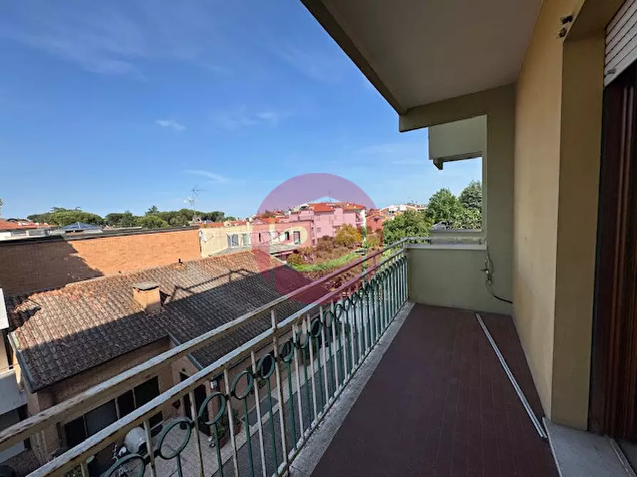 Immagine 8 di Appartamento in vendita  in Viale Giuseppe Mazzini a Santarcangelo Di Romagna