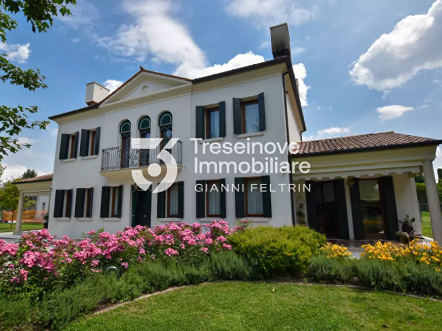 Immagine 5 di Villa in vendita  in Via Postumia Romana a Paese