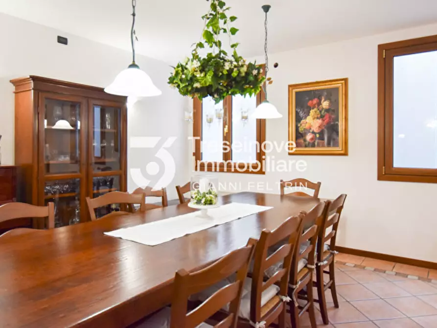 Immagine 34 di Villa in vendita  in Via Postumia Romana a Paese